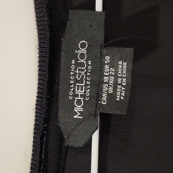 Michel Studio Teal and Black Floral Tank Top - Picture 2 of 3